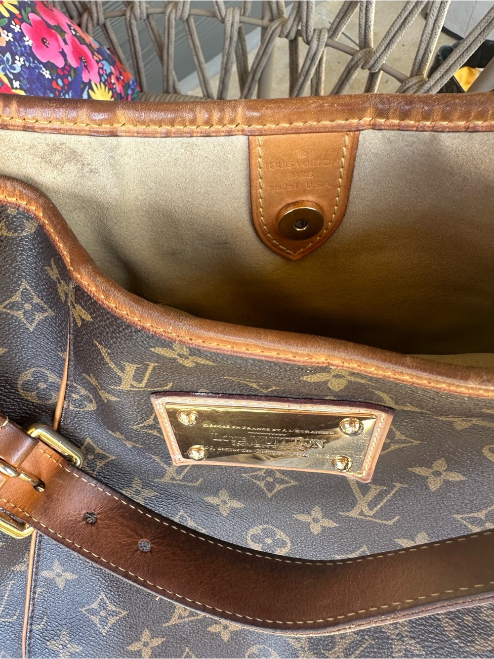 Louis Vuitton Galleria - Picture 10 of 10